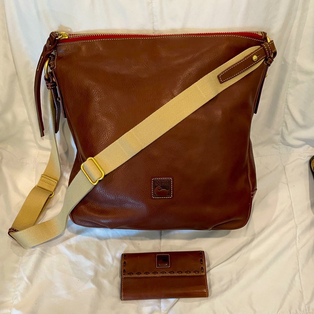 Dooney & Bourke Florentine Tilton Crossbody AND matching wallet